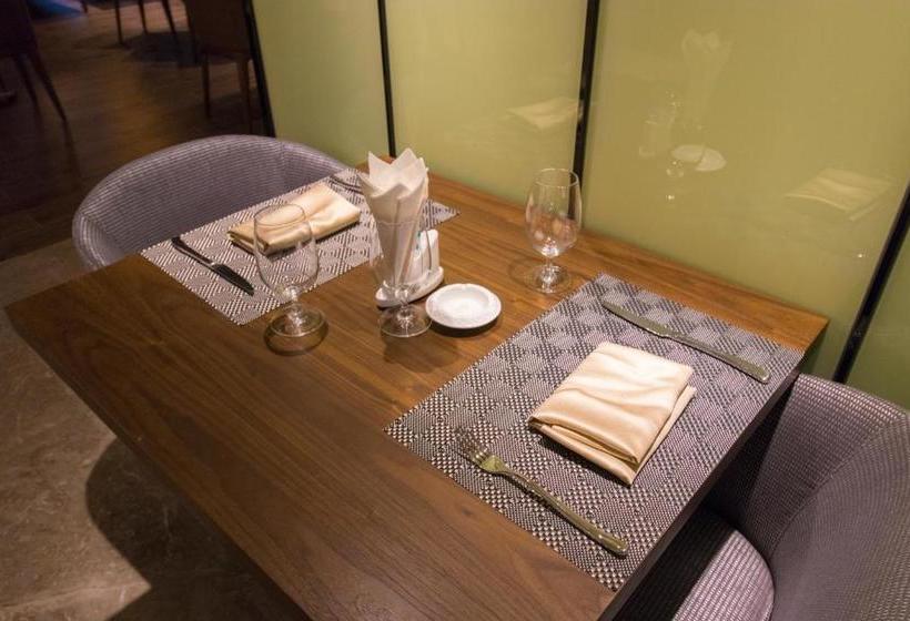 Отель Clear Lake