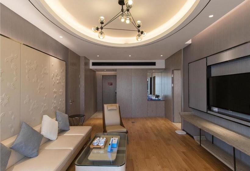 בית מלון כפרי Clear Lake