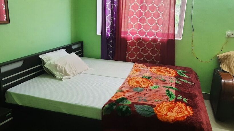 בית מלון כפרי Greenland Palace Bodhgaya