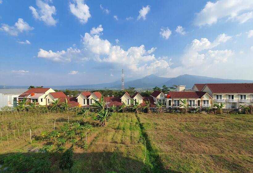 فندق Griya Wijaya