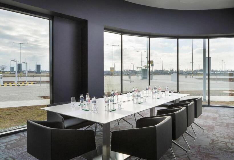 Hotel Ibis Styles Budapest Airport