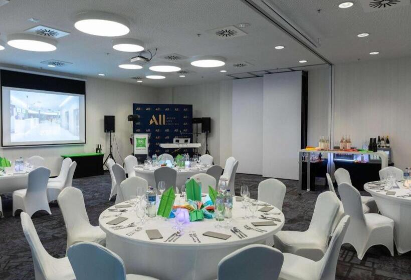 Hotel Ibis Styles Budapest Airport