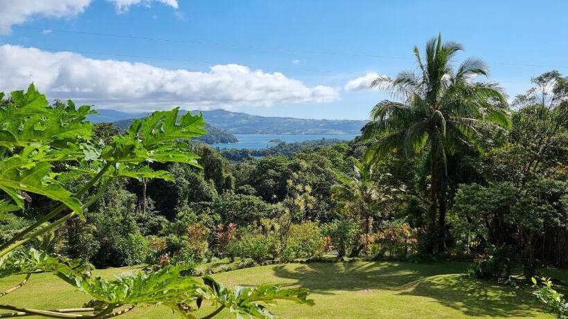 호텔 La Rana De Arenal