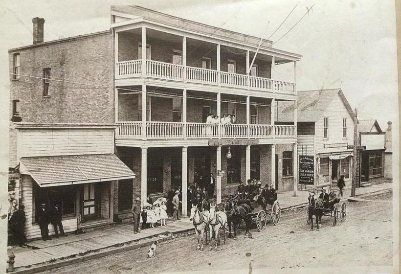 فندق Legendary King Edward