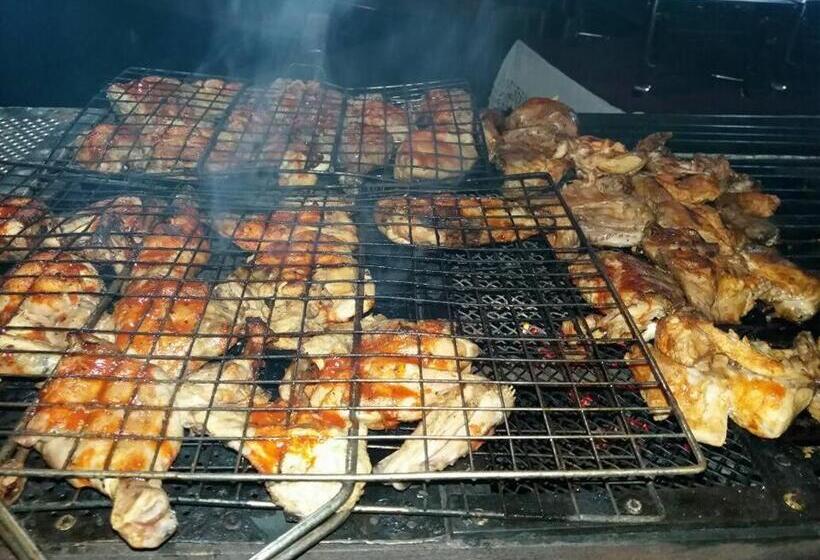 בית מלון כפרי New Kandy Residence