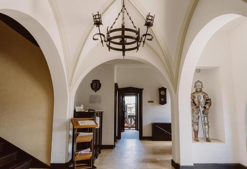 בית מלון כפרי Podu' Cu Lanturi