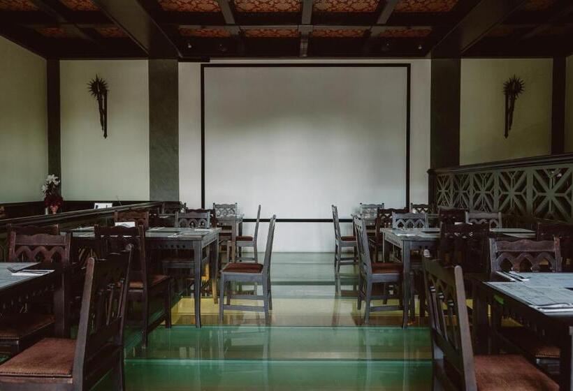 בית מלון כפרי Podu' Cu Lanturi