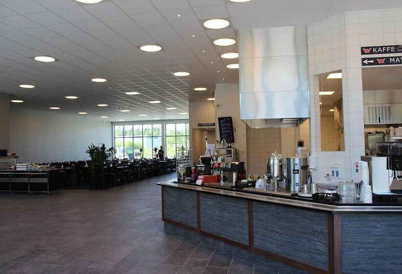 בית מלון כפרי Rasta Varnamo