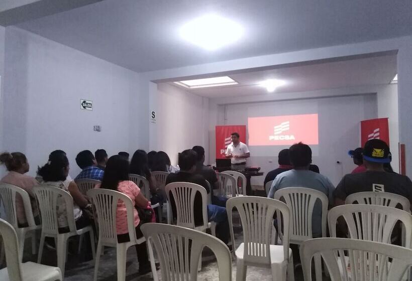 ホテル Real Chimbote