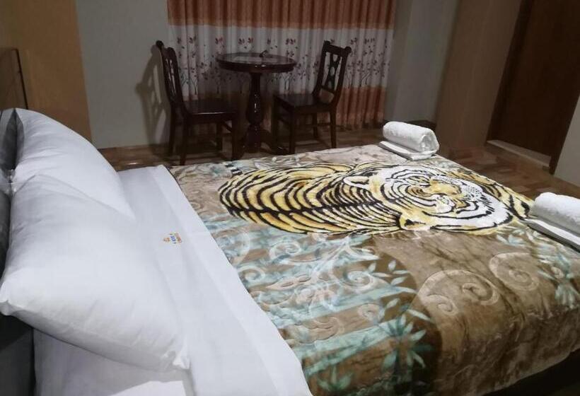 ホテル Real Chimbote