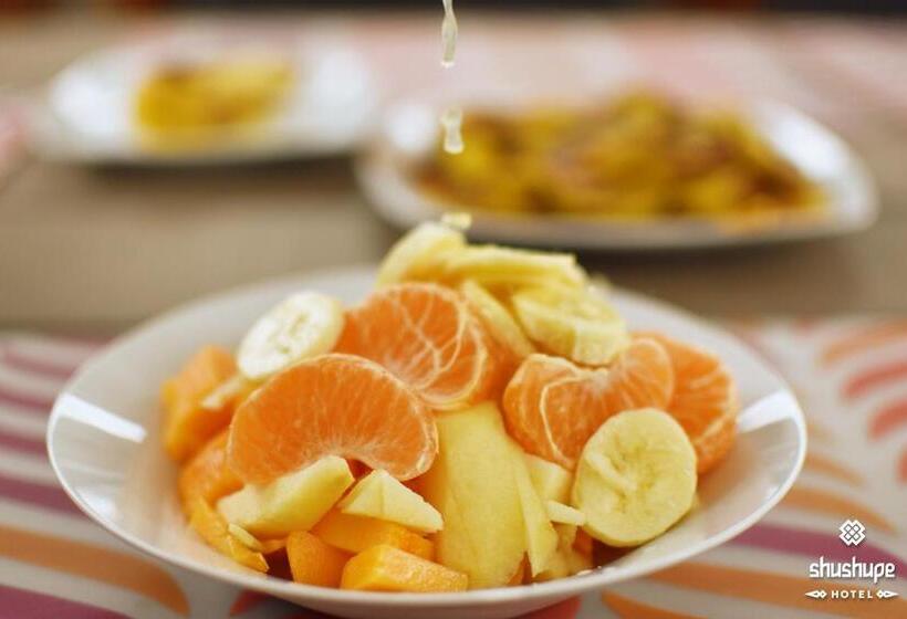 בית מלון כפרי Shushupe