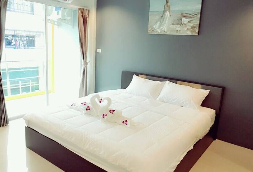 Отель Supachai Inn