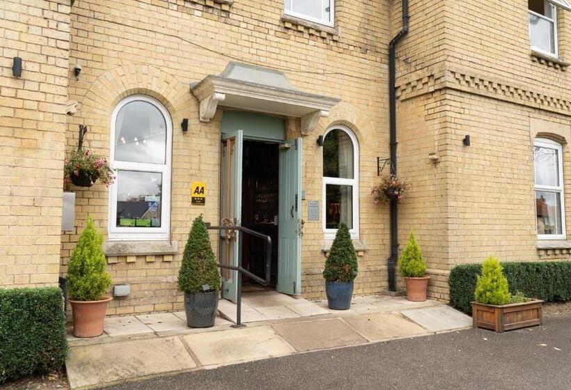 فندق The Finch Hatton Arms