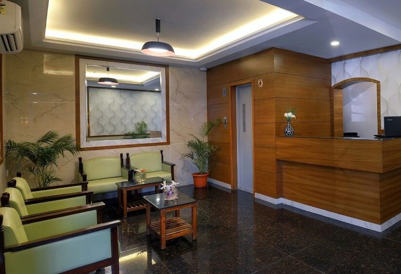 Hotelli Treehouse Neptune Inn