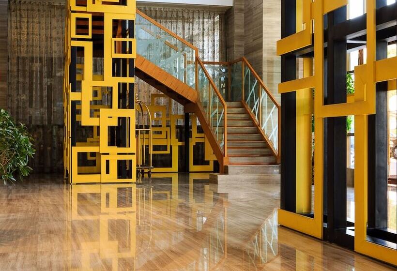 فندق Vilu Reef International