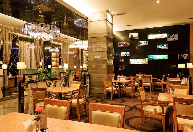 فندق Vilu Reef International