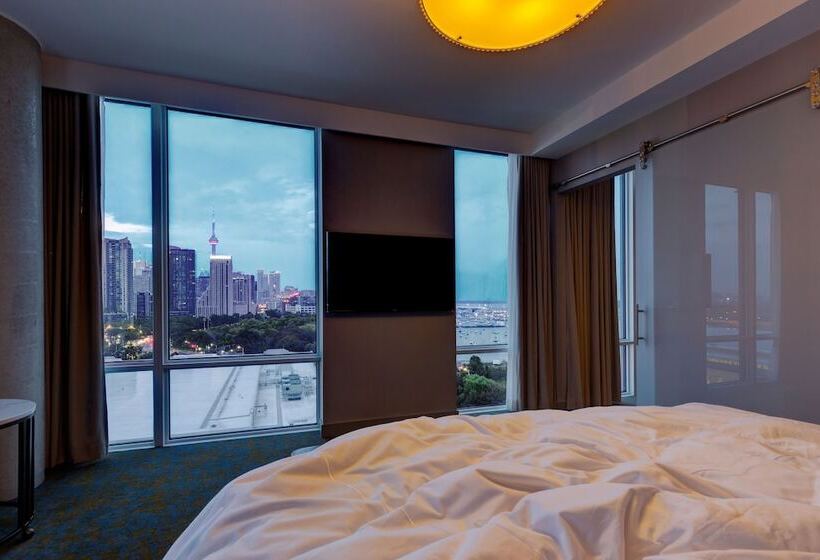 X Toronto By Library Hotel Collection