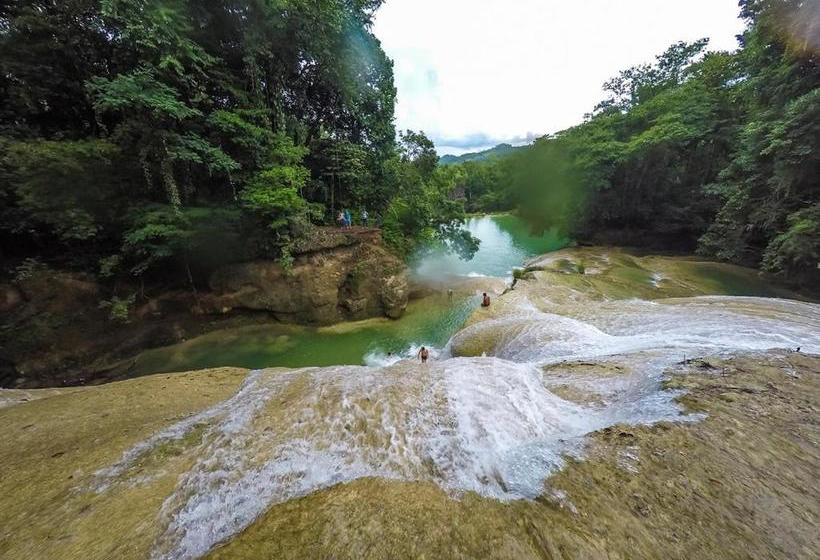 فندق Xaman Ek Palenque