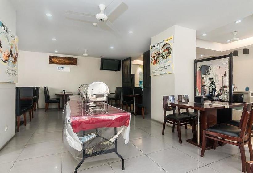 Отель Zen Rooms Basic Kuta Central Park 2