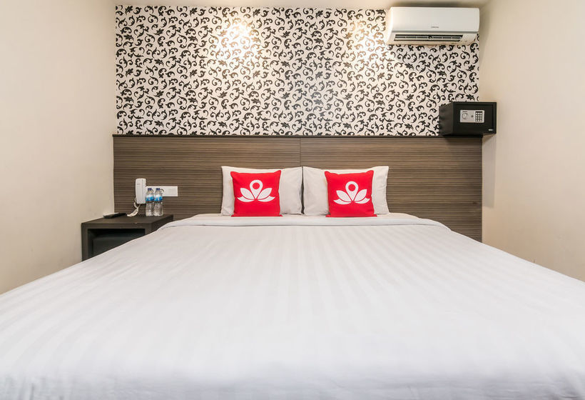 Отель Zen Rooms Basic Kuta Central Park 2