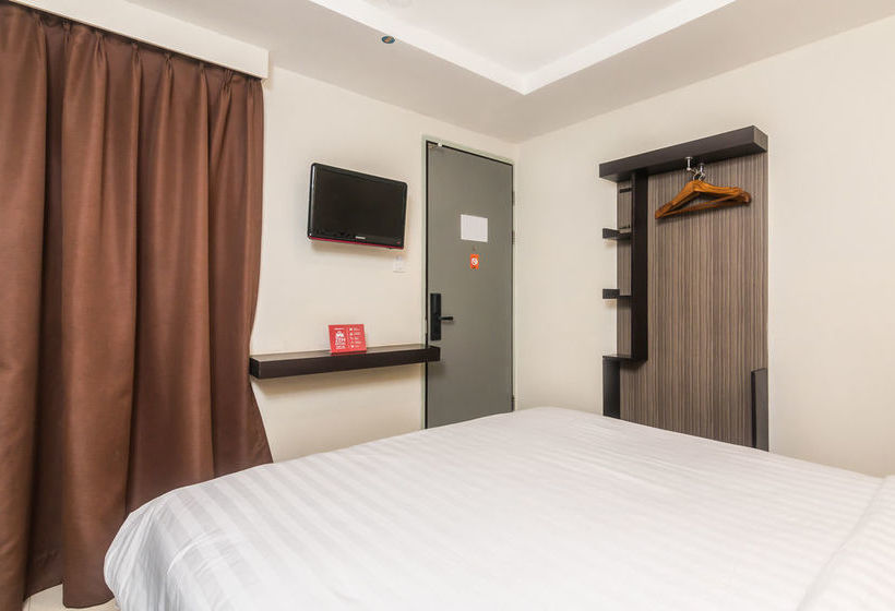 Отель Zen Rooms Basic Kuta Central Park 2