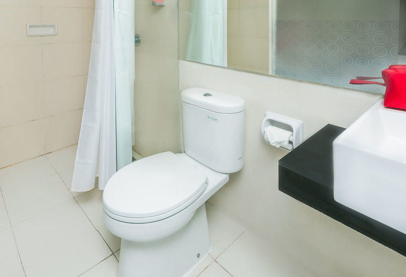 Отель Zen Rooms Basic Kuta Central Park 2