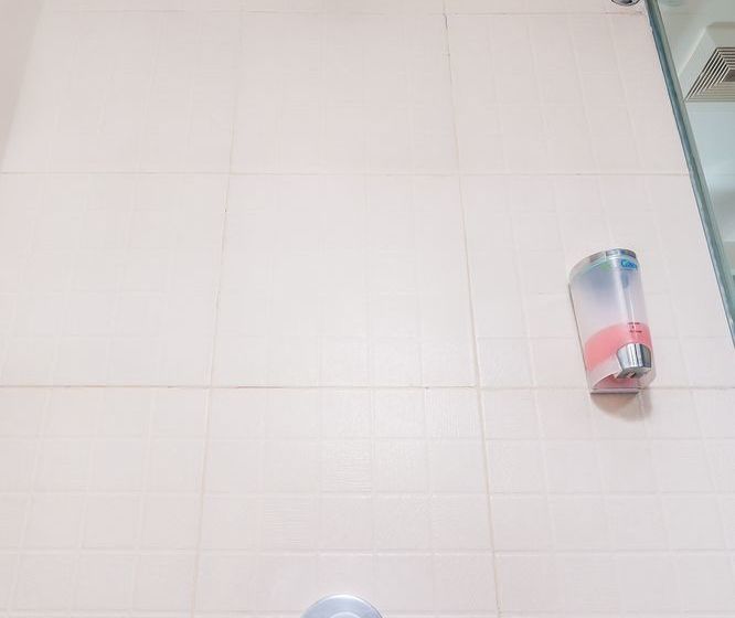 호텔 Zen Rooms Basic Kuta Central Park 2