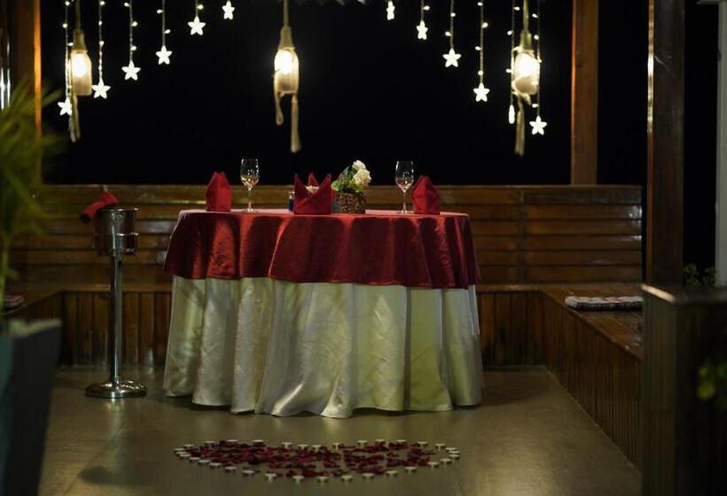 Indraprastha Spa Resort