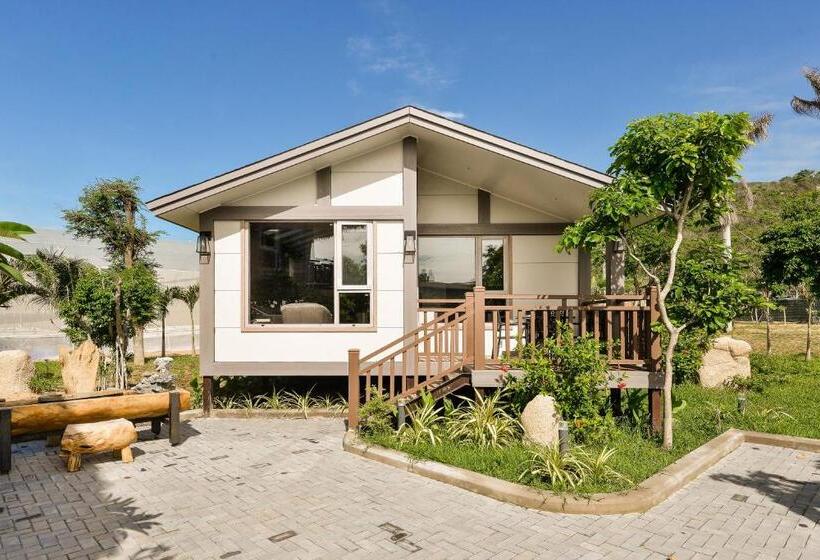 Lan Rung Beach Resort