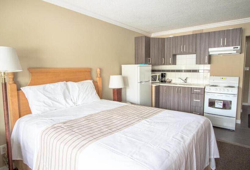 汽车旅馆  Okanagan Royal Park Inn By Elevate Rooms