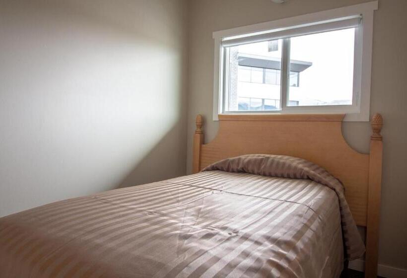 汽车旅馆  Okanagan Royal Park Inn By Elevate Rooms