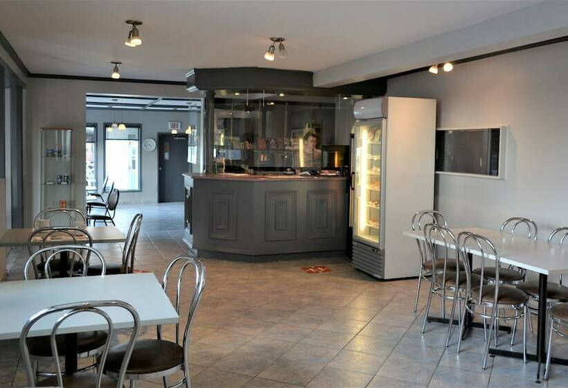 Motel Quatre Saisons