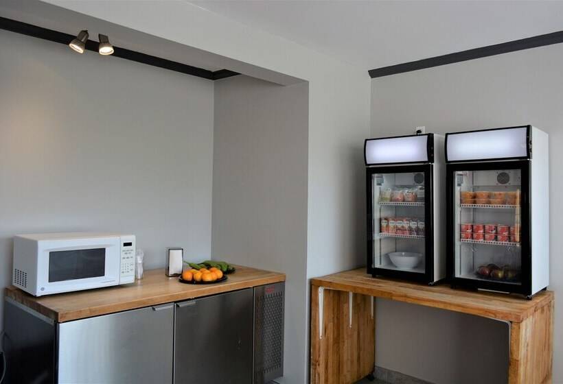 Motel Quatre Saisons