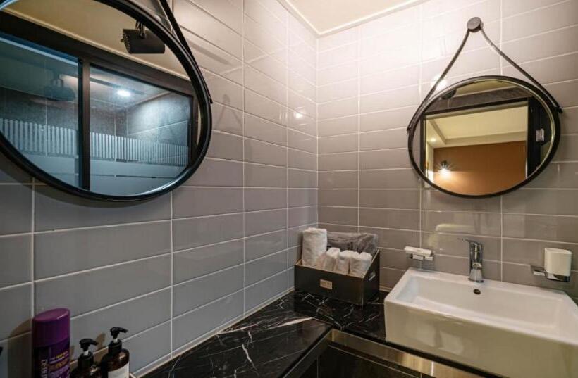 모텔 Ulsan Hotel 109