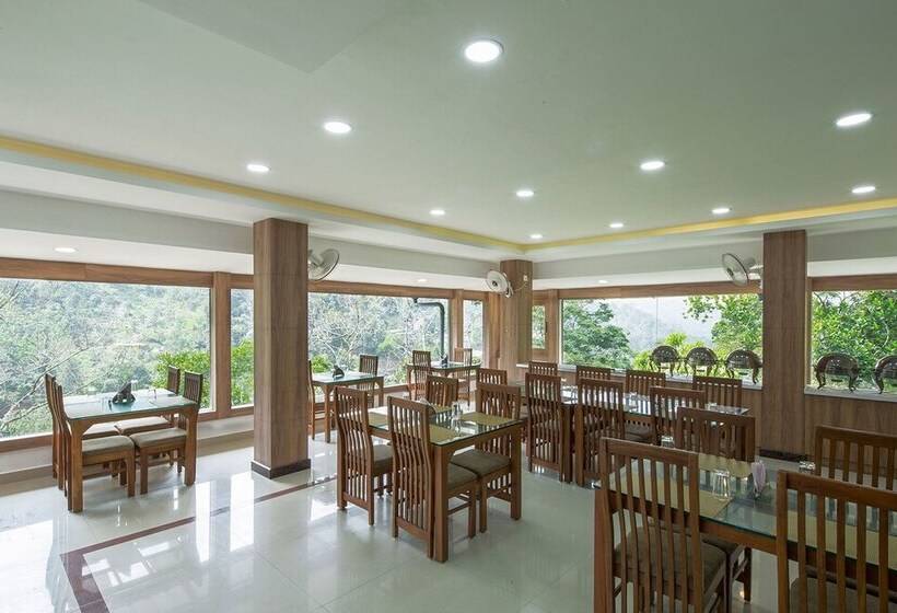 استراحتگاه Hostess Thekkady