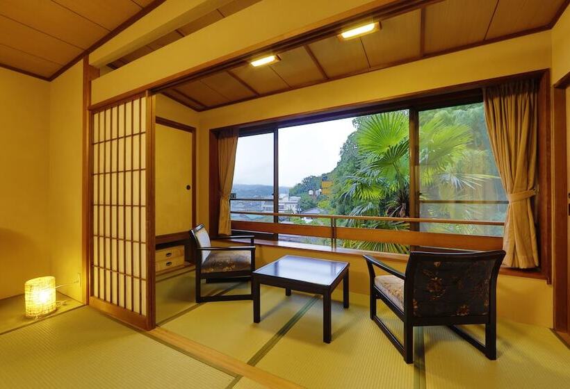 旅館 Rakuzan Yasuda