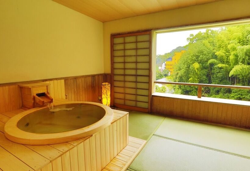 료칸 Rakuzan Yasuda