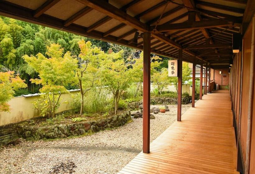 료칸 Rakuzan Yasuda