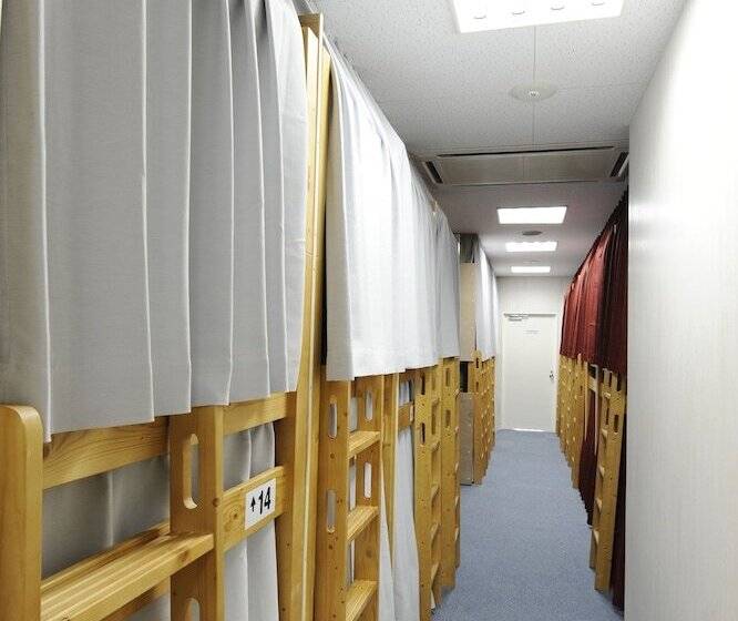 Seacret Base Ebisutei Souzou With Sake Bar Hostel