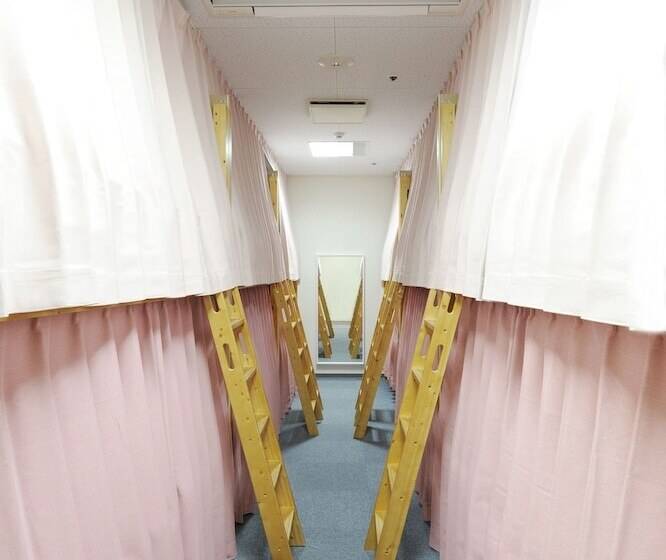 Seacret Base Ebisutei Souzou With Sake Bar Hostel