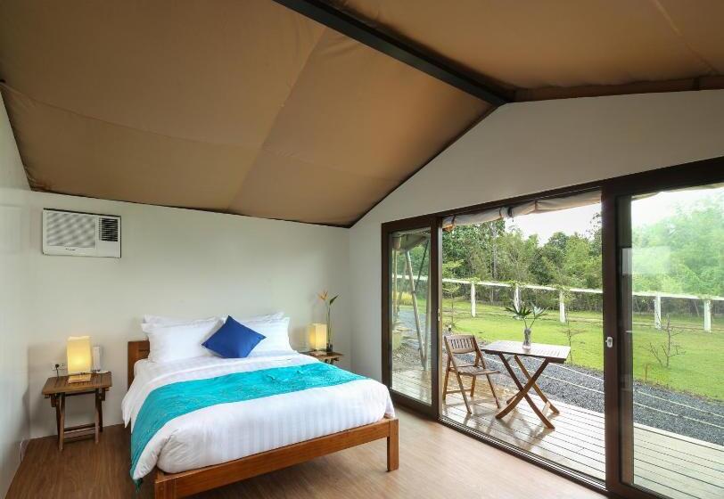 Solina Beach & Nature Resort