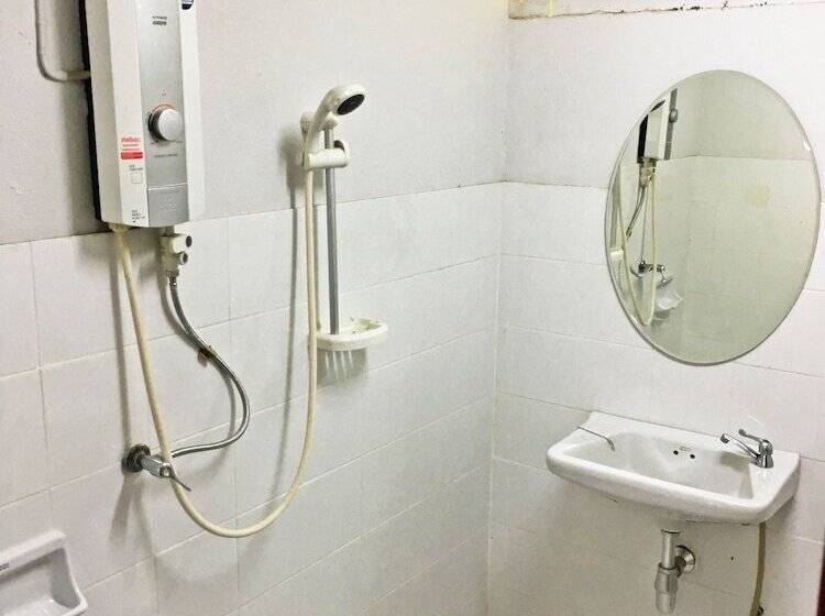 The Creek Garden Resort Huainamrin