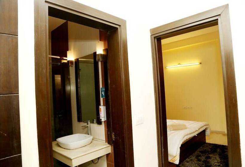 Zostel South Delhi   Hostel