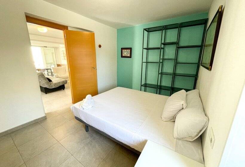 Apartamentos Gandia Familiar 3000