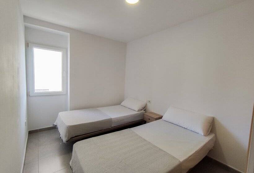 Apartamentos Gandia Familiar 3000
