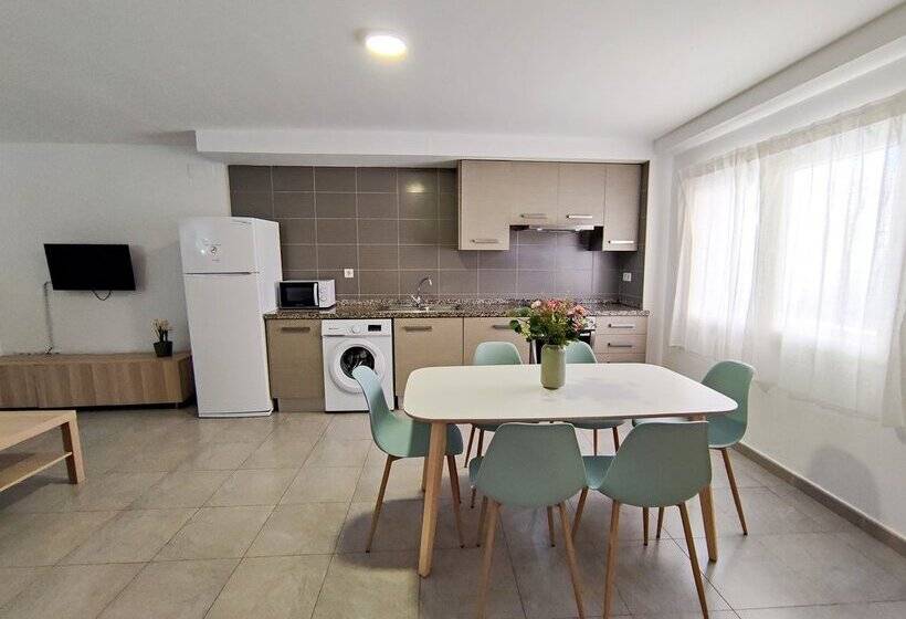 Apartamentos Gandia Familiar 3000