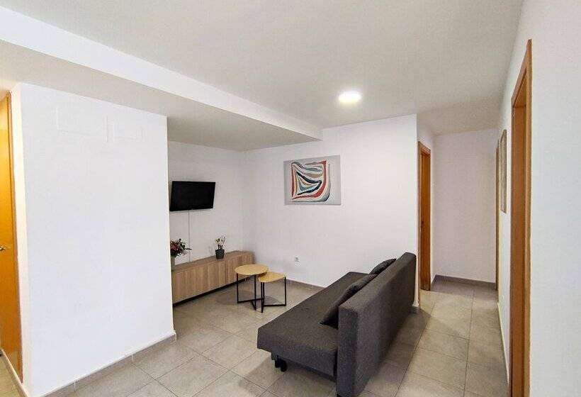 Apartamentos Gandia Familiar 3000