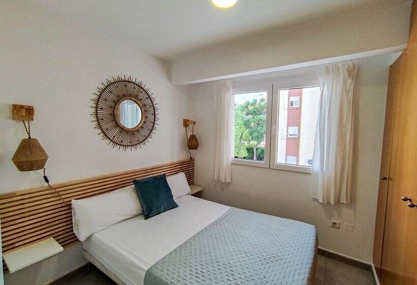 Apartamentos Gandia Familiar 3000