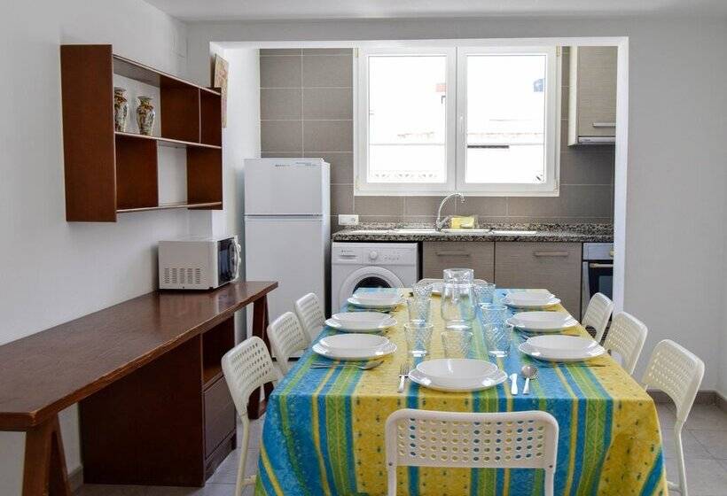 Apartamentos Gandia Familiar 3000