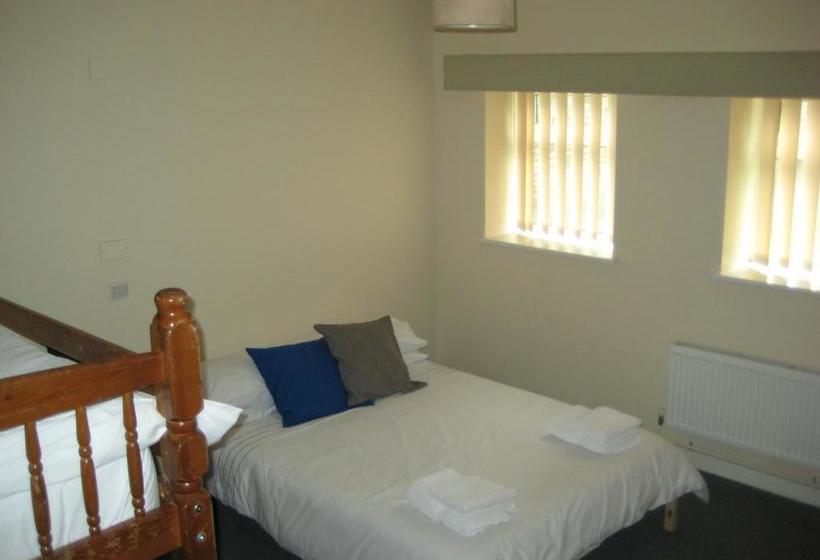 Общежитие Dare Valley Country Park Accommodation